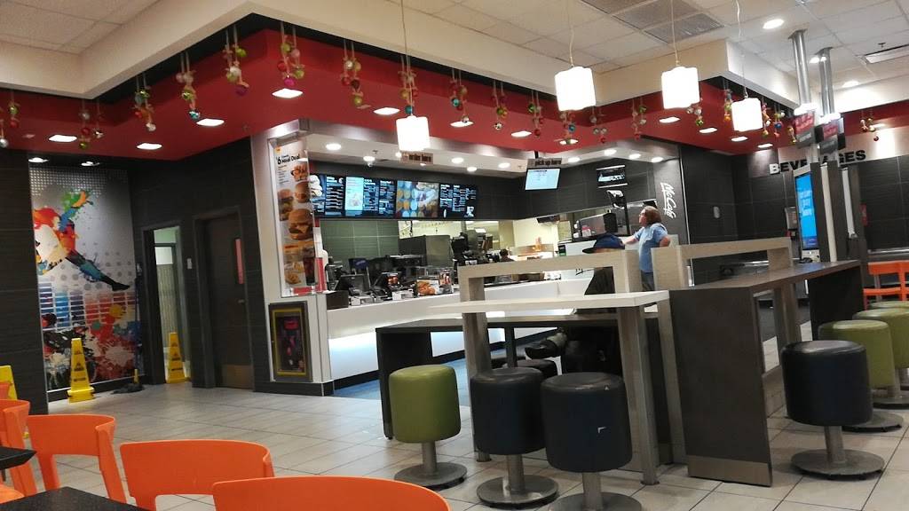 McDonalds | cafe | 18510 W Victory Blvd, Tarzana, CA 91335, USA | 8183422500 OR +1 818-342-2500