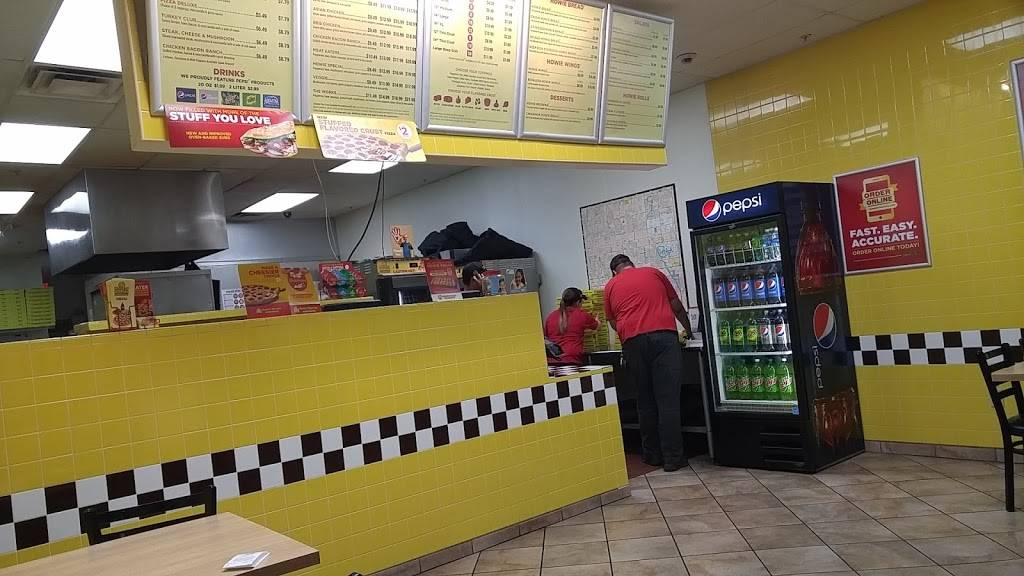 Hungry Howies Pizza | meal delivery | 3614 E Southern Ave #104, Mesa, AZ 85206, USA | 4806411525 OR +1 480-641-1525