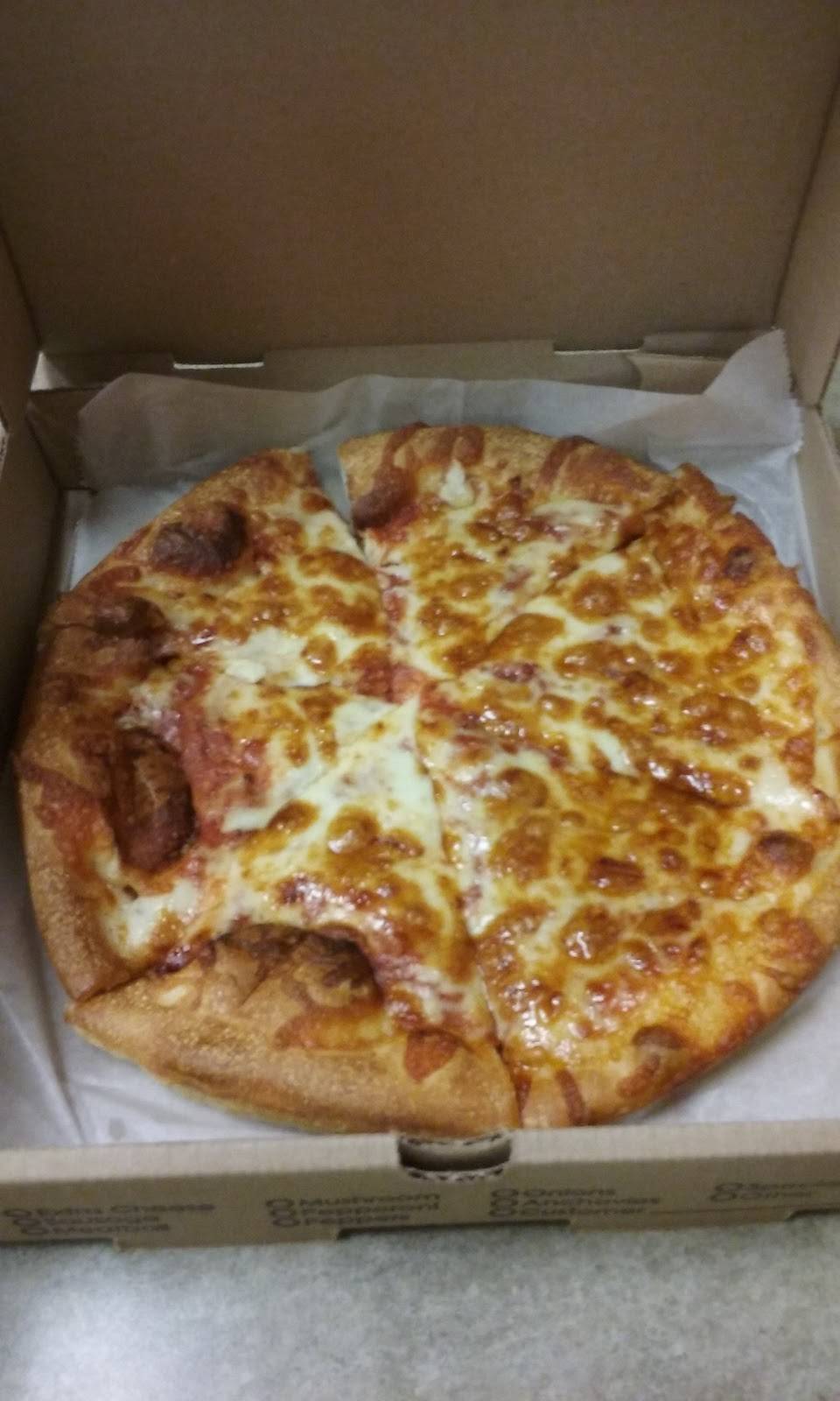 Milan Family Restaurant & Pizzeria | restaurant | 688 Rogers St, Lowell, MA 01852, USA | 9784538596 OR +1 978-453-8596