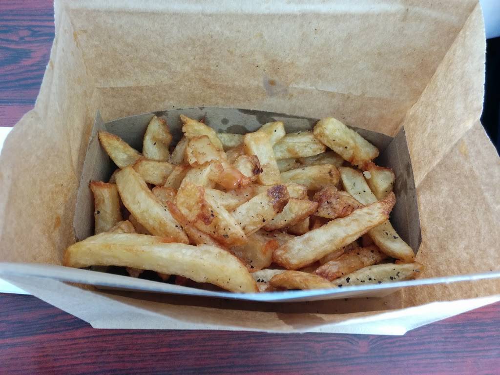 Harbour Fish And Chips | restaurant | 3034 Don Mills Rd E, North York, ON M2J 3B6, Canada | 4164922822 OR +1 416-492-2822