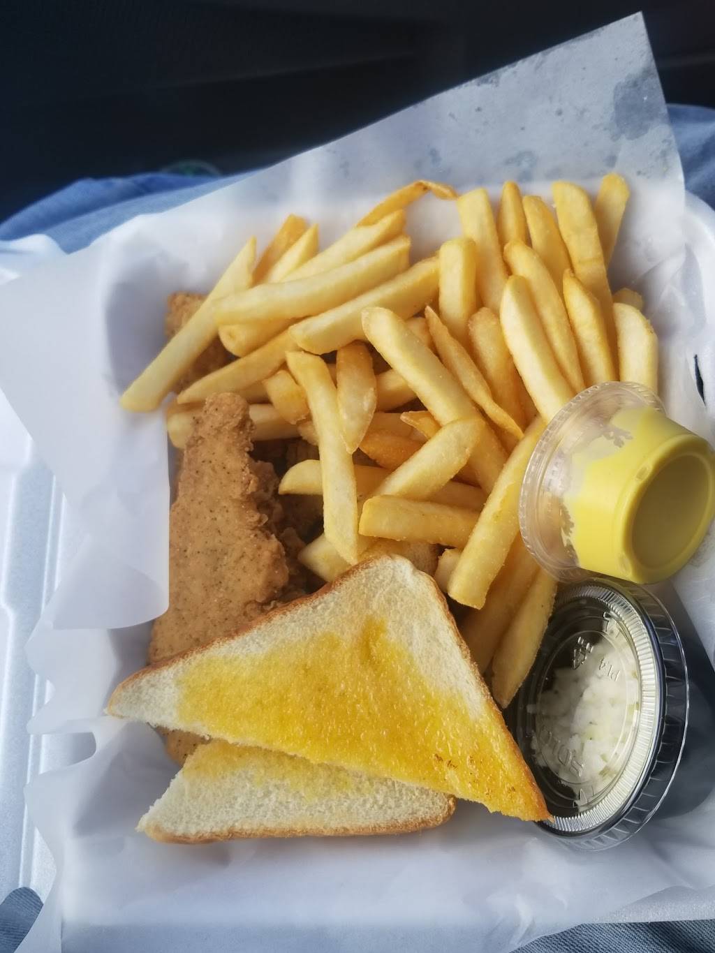 Bee Bees Drive Thru | restaurant | 1907 Laurens Rd, Greenville, SC 29607, USA | 8642719660 OR +1 864-271-9660