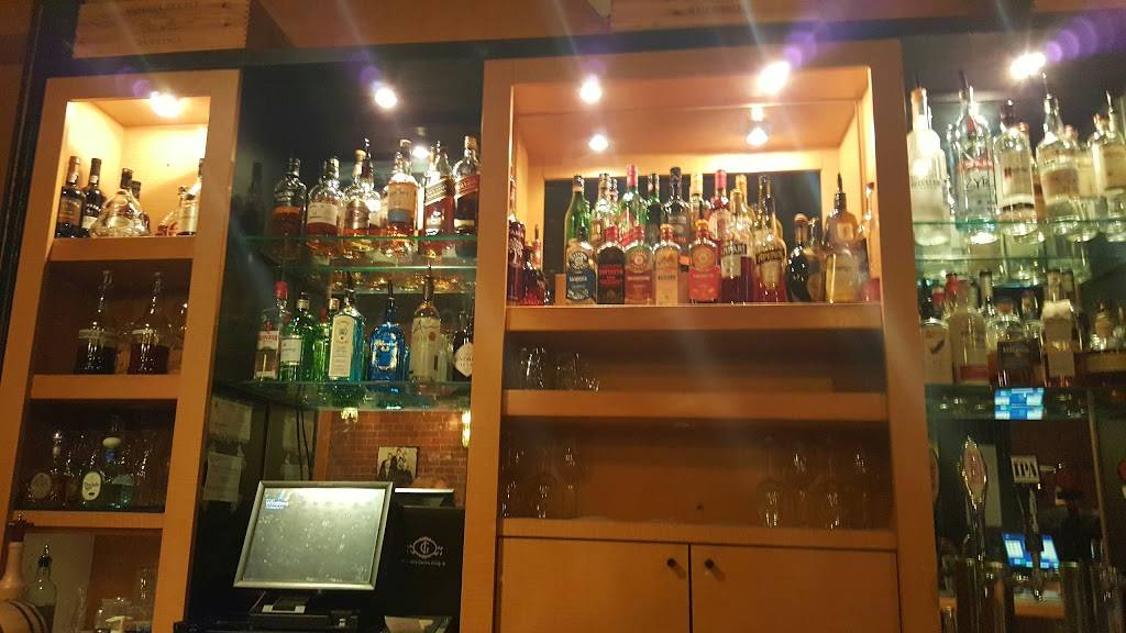 Iozzos Garden of Italy | restaurant | 946 S Meridian St, Indianapolis, IN 46225, USA | 3179741100 OR +1 317-974-1100