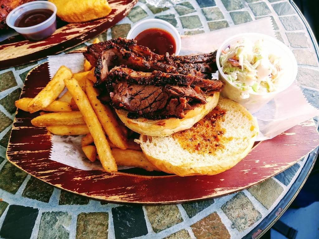 The Pit | restaurant | 33 NJ-5, Edgewater, NJ 07020, USA | 2012240024 OR +1 201-224-0024