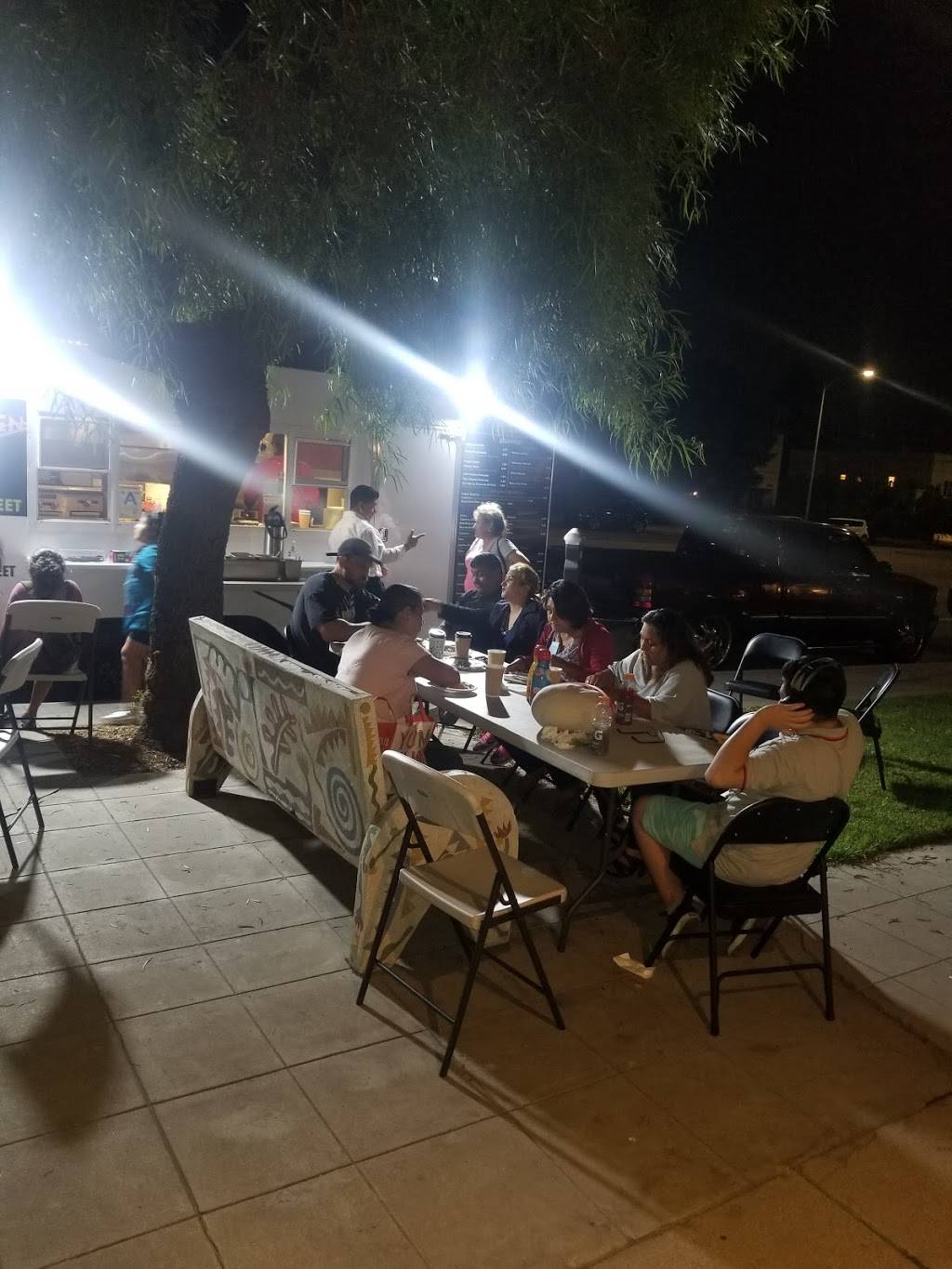 Ortiz kitchen food truck | restaurant | 8886 Venice Blvd, Culver City, CA 90232, USA | 3234489484 OR +1 323-448-9484