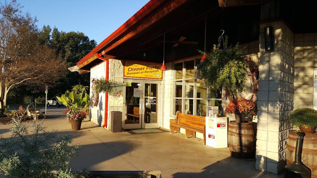 State Farmers Market Restaurant | restaurant | 1240 Farmers Market Dr, Raleigh, NC 27603, USA | 9197551550 OR +1 919-755-1550