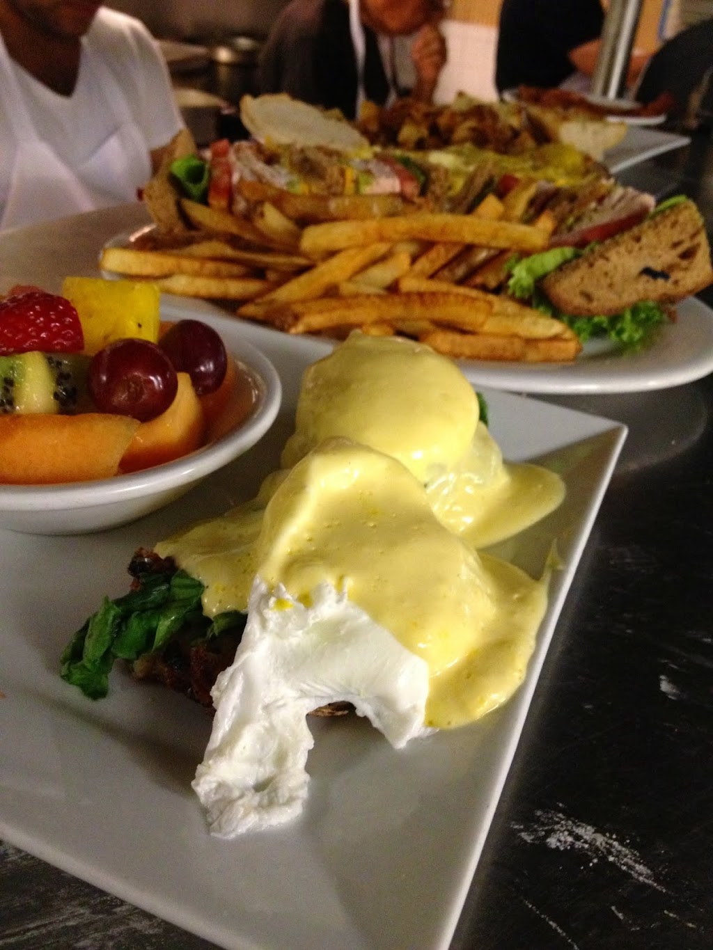 Front Porch Cafe | restaurant | 1458 Ocean Dr, Miami Beach, FL 33139, USA | 3055318300 OR +1 305-531-8300