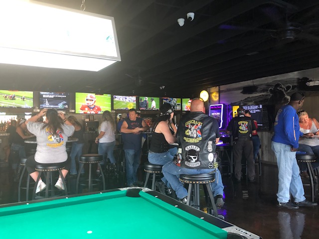 Paddy Wagon Irish Pub | restaurant | 2340 Main St, Clearwater, FL 33763, USA | 7274440037 OR +1 727-444-0037