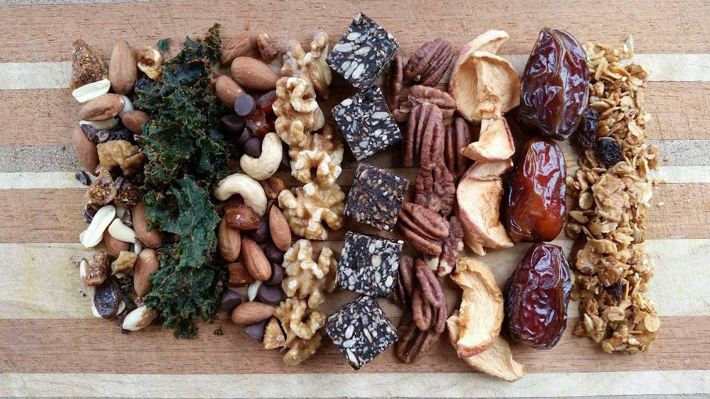 Wholesome Harvest Coop (food store) | restaurant | 30 W Main St, Frostburg, MD 21532, USA | 3016893120 OR +1 301-689-3120