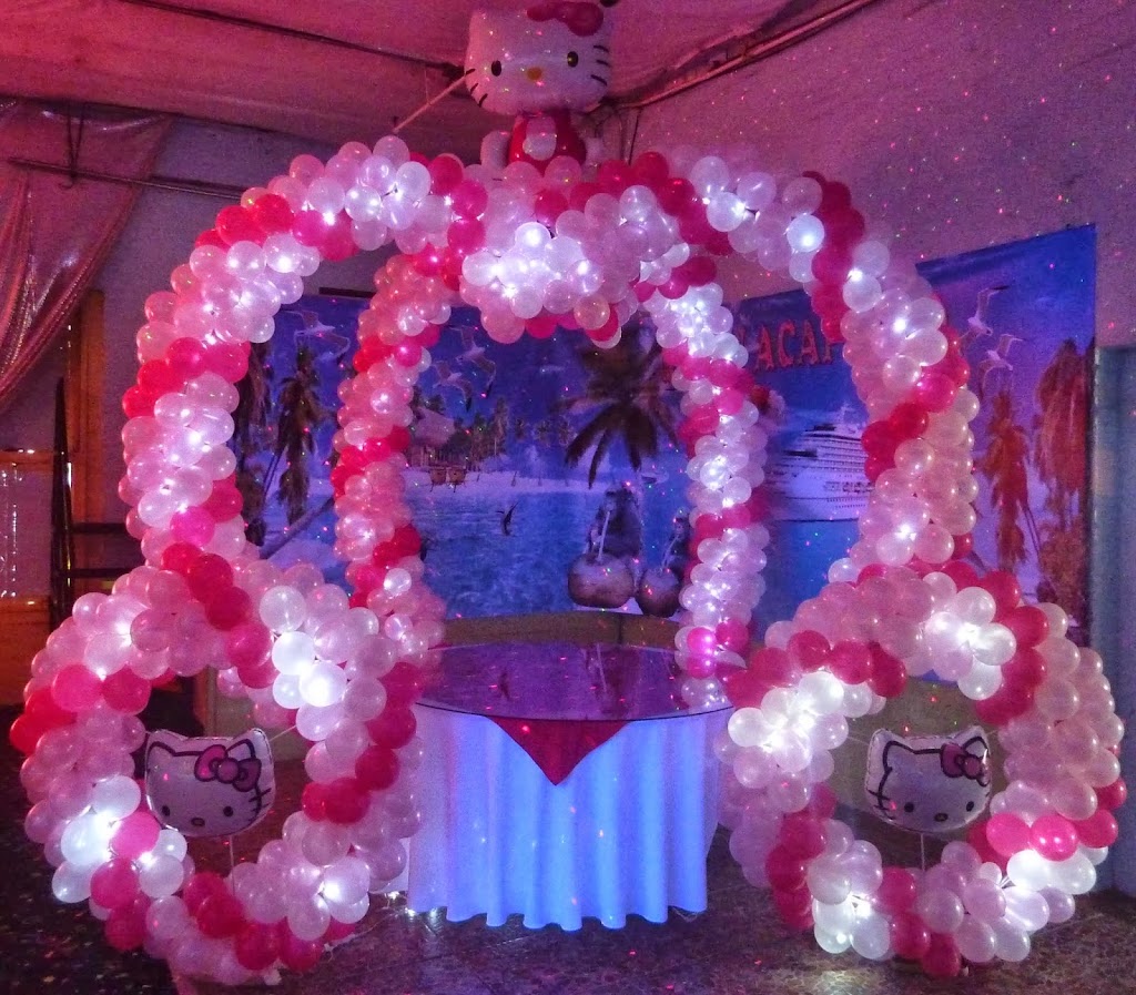 Salon Acapulco Banquet Hall Salon de Fiestas | restaurant | 1929 S Los Angeles St, Los Angeles, CA 90011, USA | 3235952371 OR +1 323-595-2371