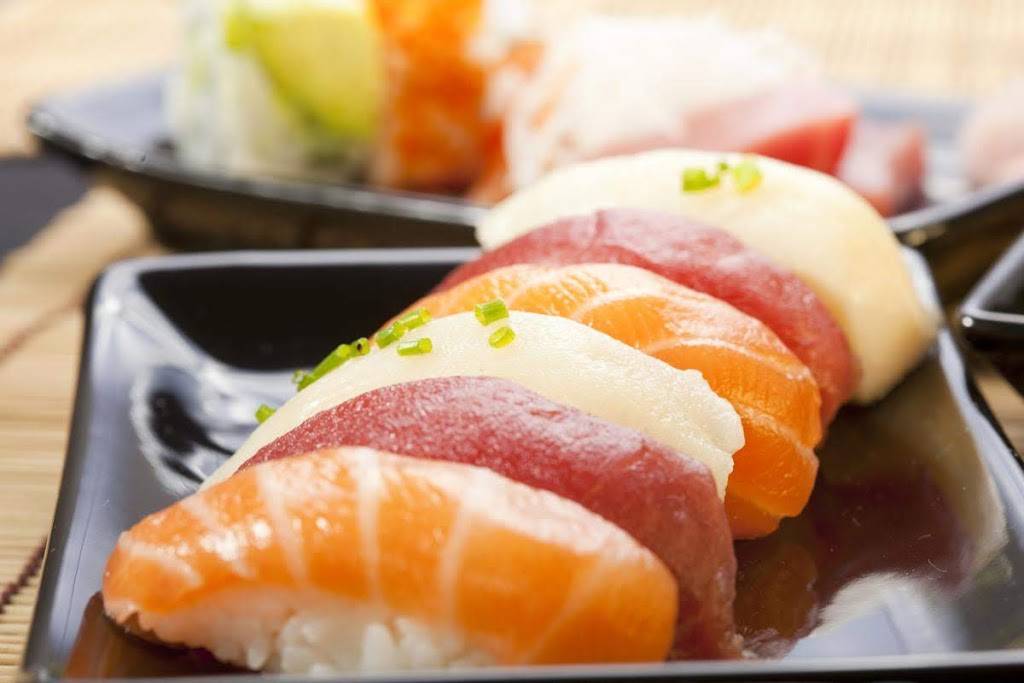 Pearl Sushi | restaurant | 10066 Bayview Ave, Richmond Hill, ON L4C 2K9, Canada | 9057702222 OR +1 905-770-2222