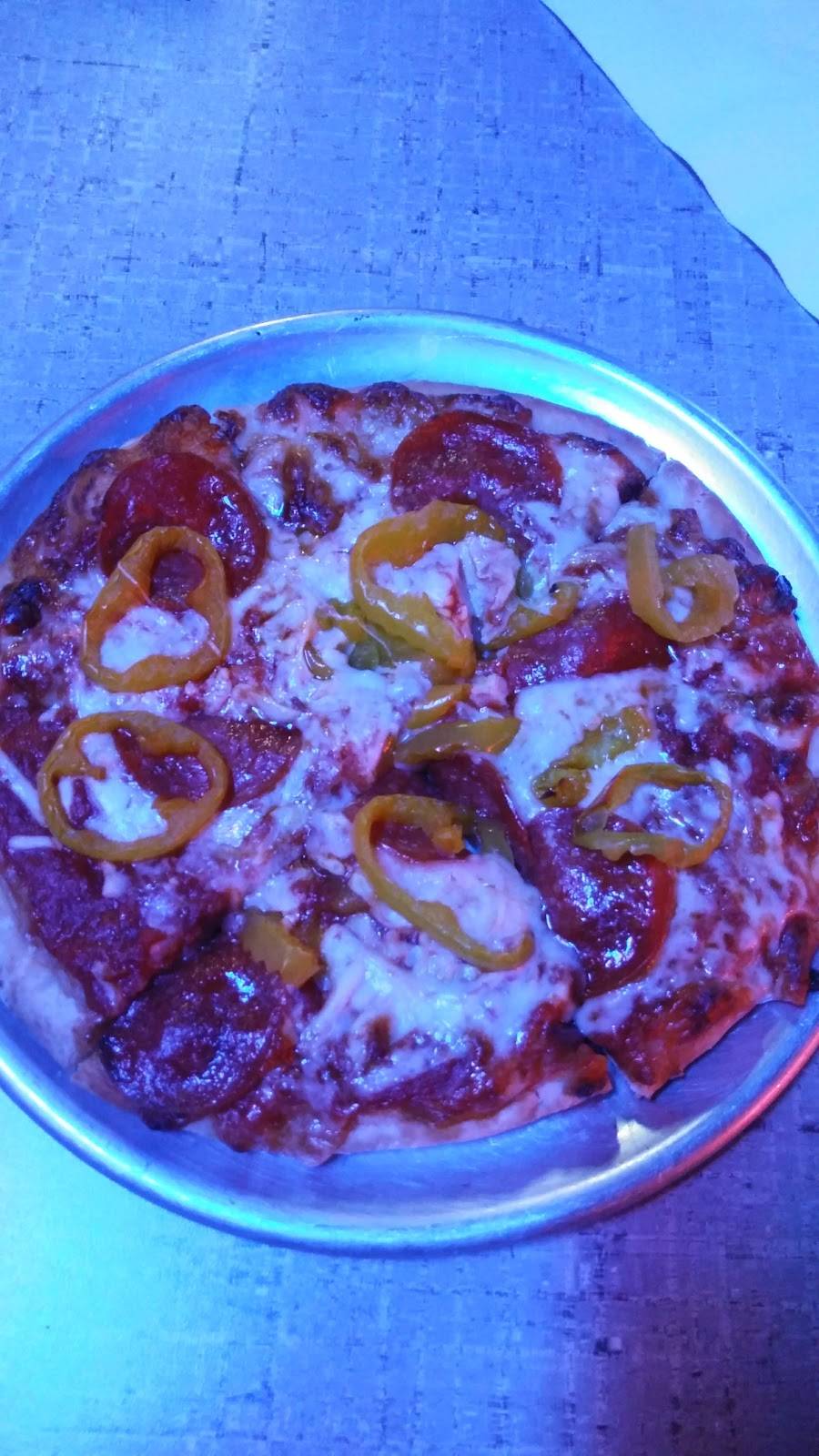 Red Mule Inn | restaurant | 501 E Main St, Eaton, OH 45320, USA | 9374566300 OR +1 937-456-6300