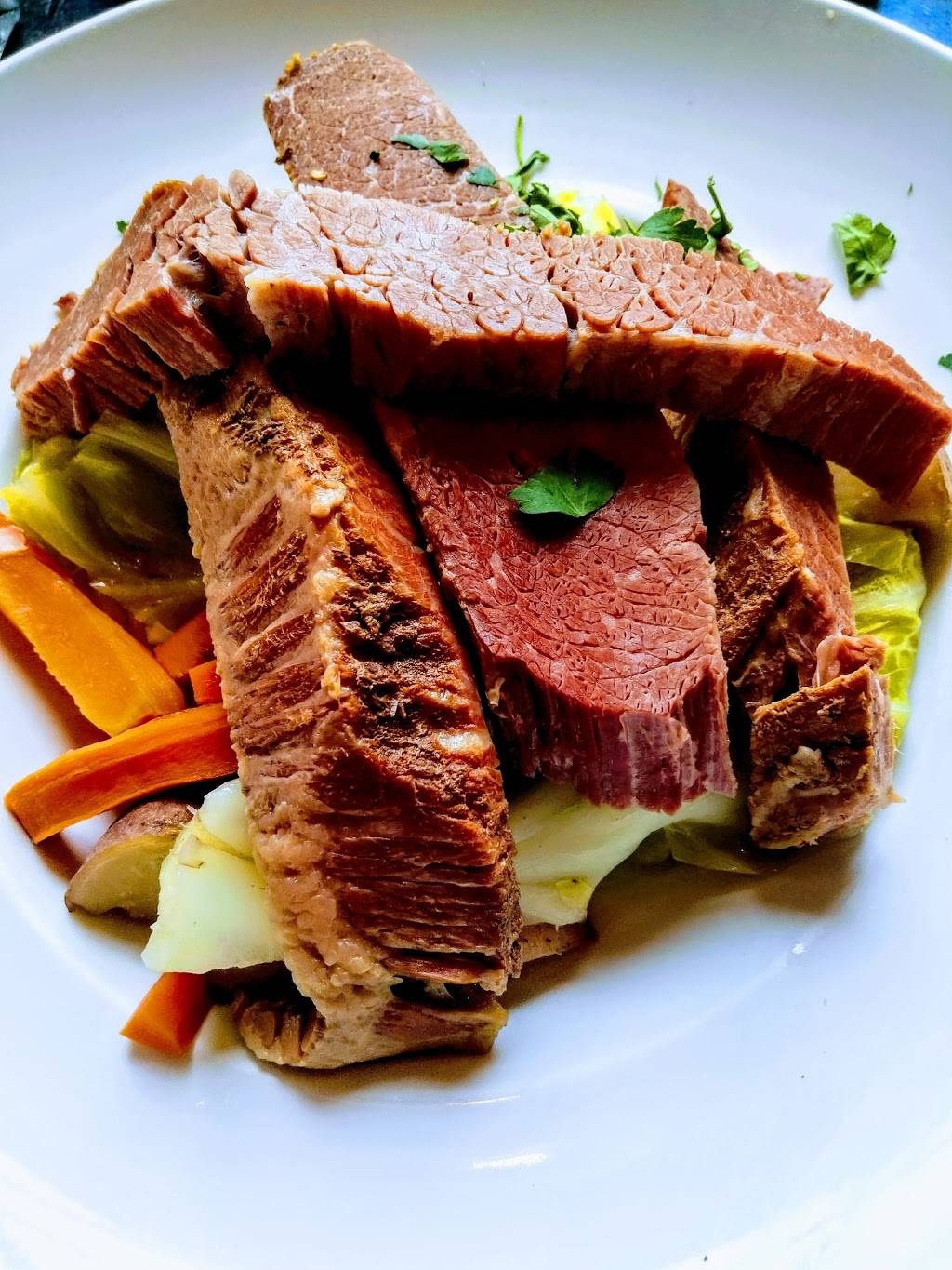 McGonigals Pub | The Loft | restaurant | 105 S Cook St, Barrington, IL 60010, USA | 8472777400 OR +1 847-277-7400