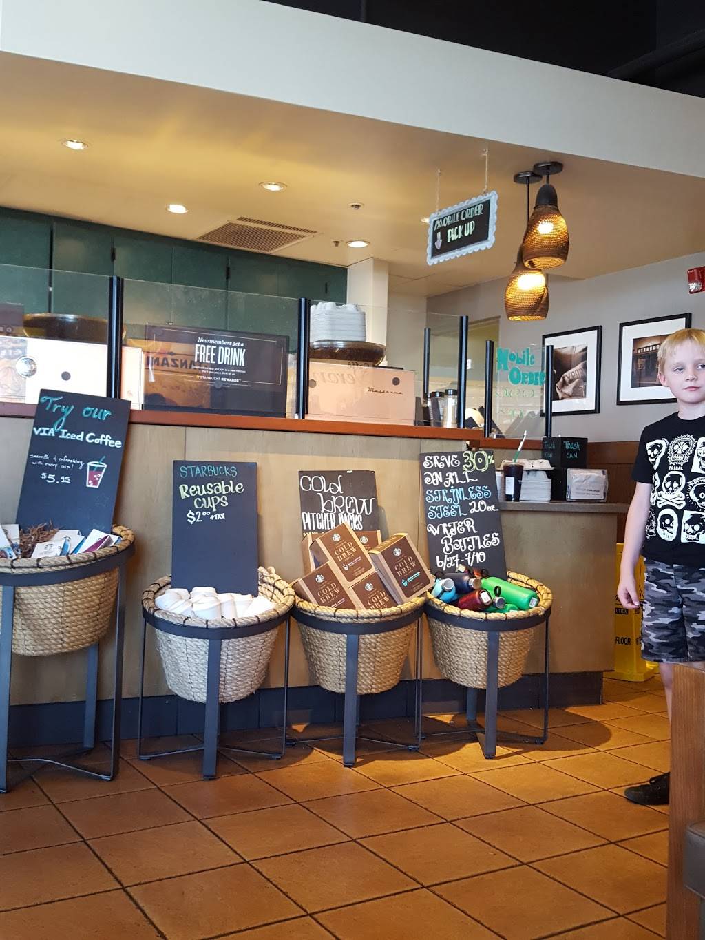 Starbucks | cafe | 14329 Bear Valley Rd #5, Victorville, CA 92392, USA | 7602448551 OR +1 760-244-8551