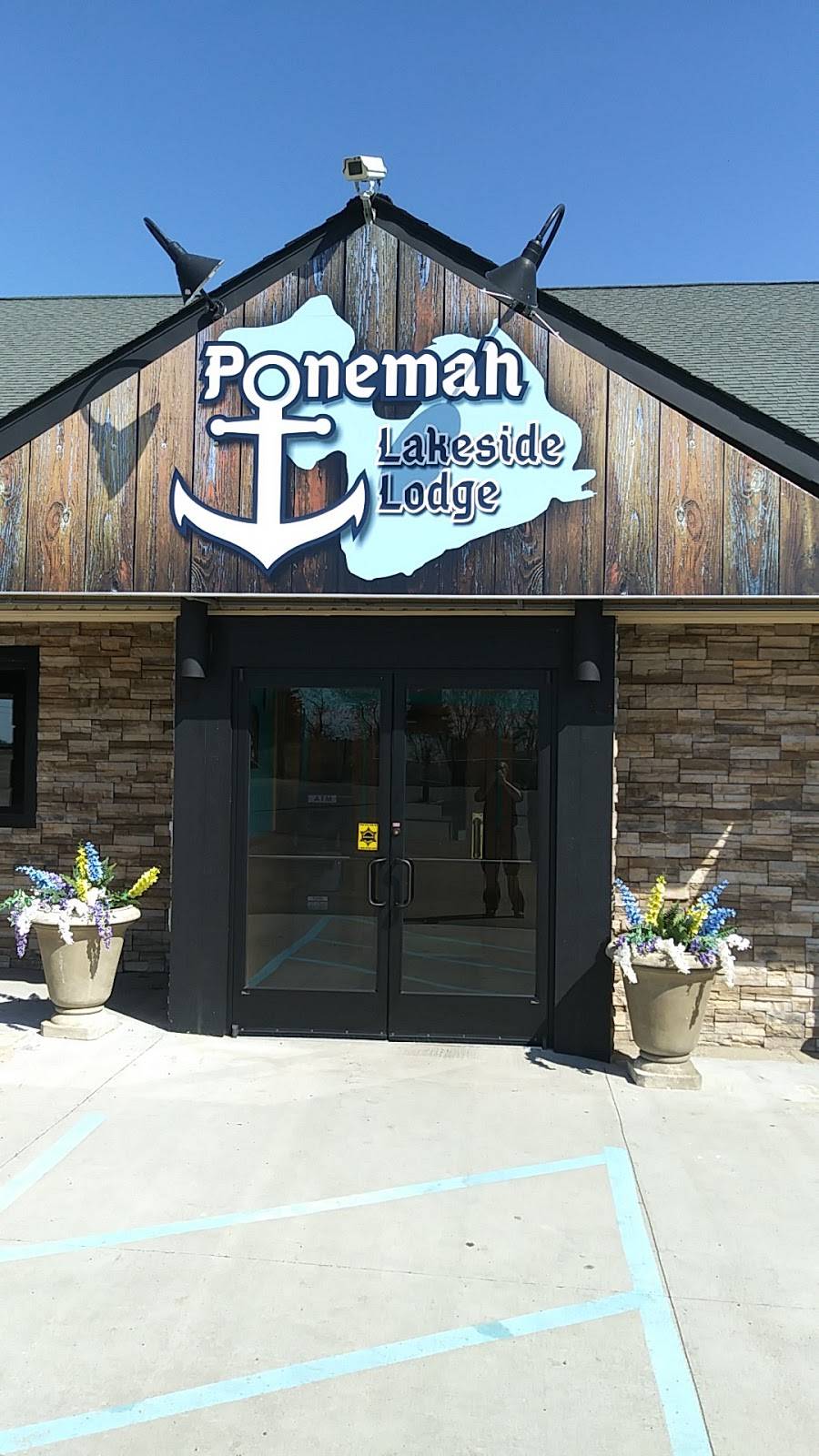 Ponemah Lakeside Lodge | restaurant | 3482 W Silver Lake Rd, Fenton, MI 48430, USA | 8103548200 OR +1 810-354-8200
