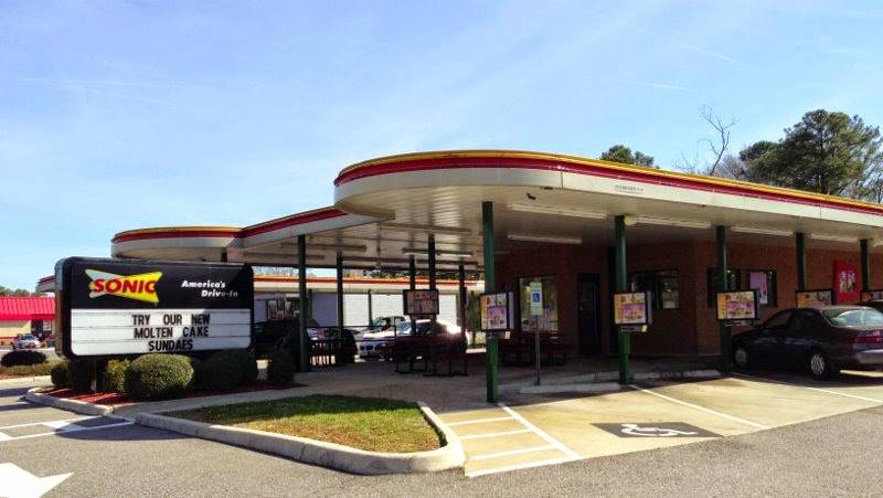 Sonic Drive-In | restaurant | 5755 Portsmouth Blvd, Portsmouth, VA 23701, USA | 7574657093 OR +1 757-465-7093