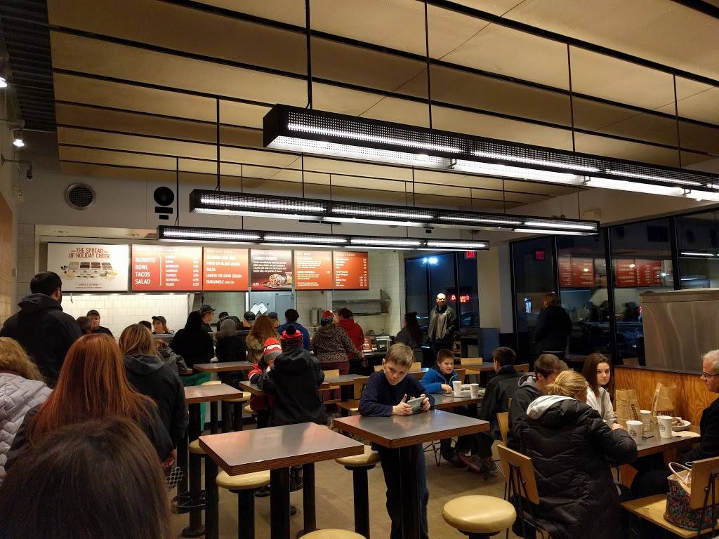 Chipotle Mexican Grill | restaurant | 990 High St Ste C, Wadsworth, OH 44281, USA | 3303345812 OR +1 330-334-5812