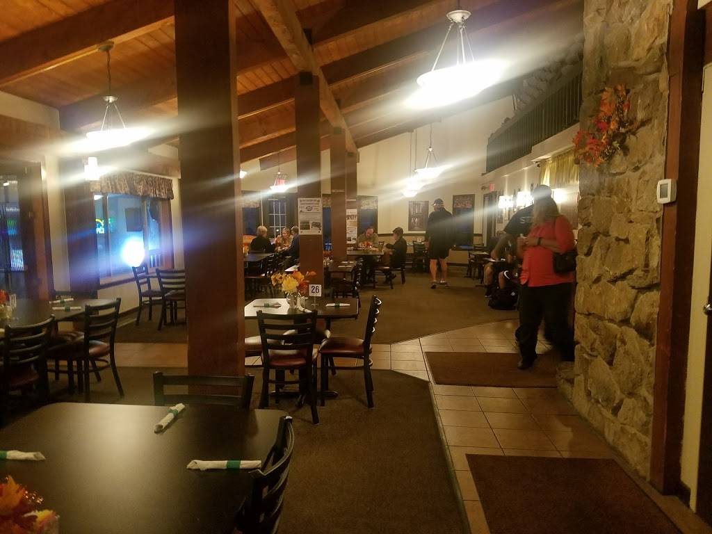 Beech Mountain Lakes Restaurant | restaurant | 1 Burke Dr, Drums, PA 18222, USA | 5707883101 OR +1 570-788-3101