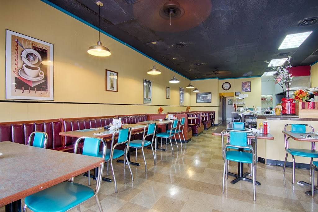 the Go Go Diner | restaurant | 957 Pondella Rd, North Fort Myers, FL 33903, USA | 2395998877 OR +1 239-599-8877