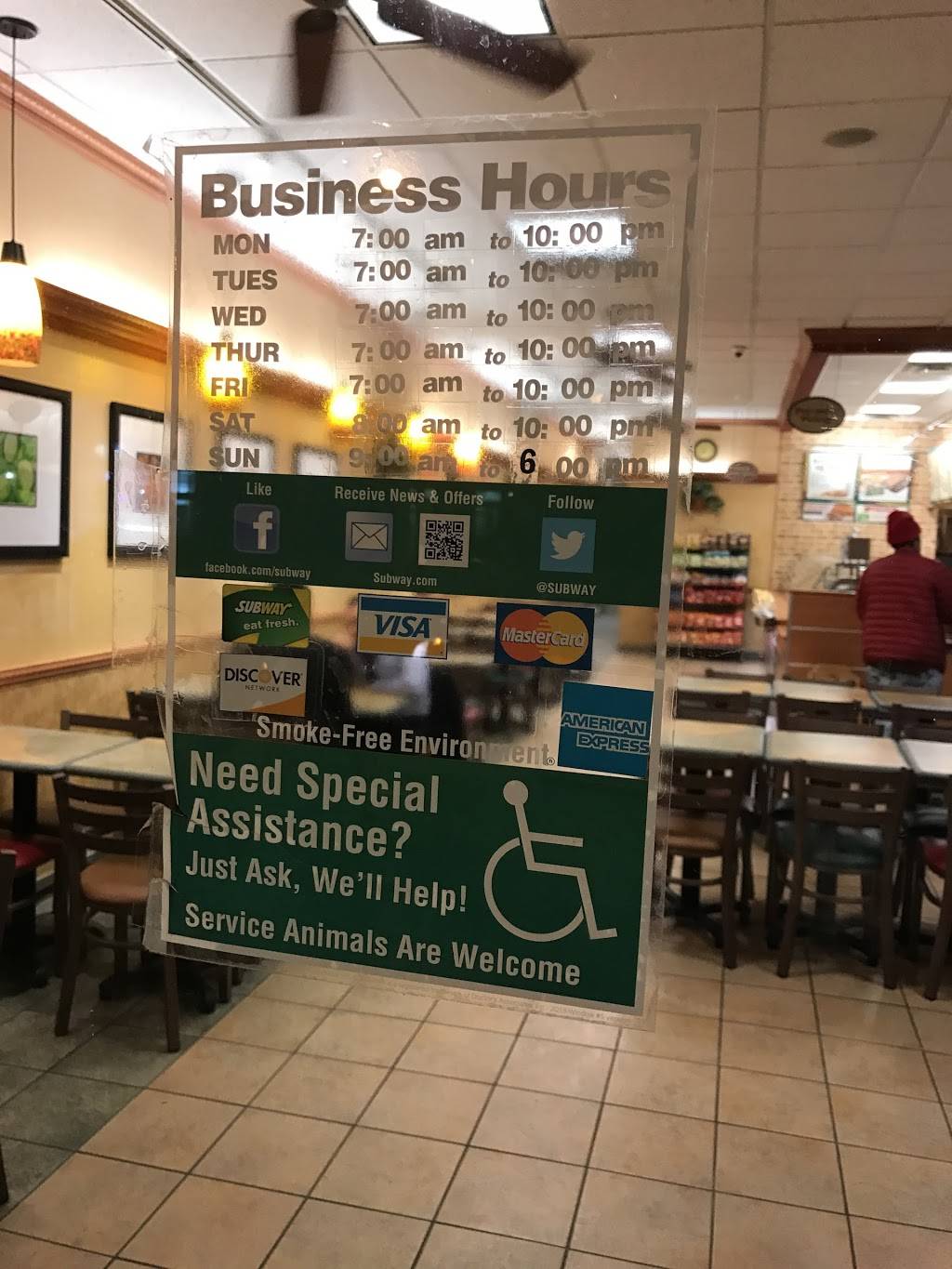 Subway Restaurants | restaurant | 1916 S State St, Chicago, IL 60616, USA | 3128081914 OR +1 312-808-1914