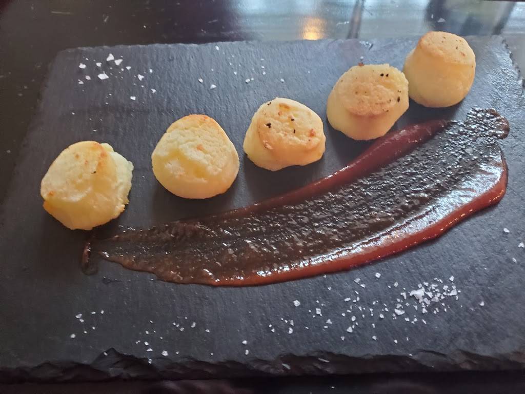 VINIA Wine & Kitchen | restaurant | 444 W New England Ave #119, Winter Park, FL 32789, USA | 4079257485 OR +1 407-925-7485