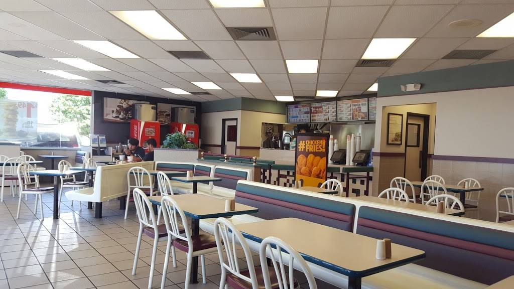 Burger King | restaurant | 1001 NE Coronado Dr, Blue Springs, MO 64014, USA | 8162209050 OR +1 816-220-9050