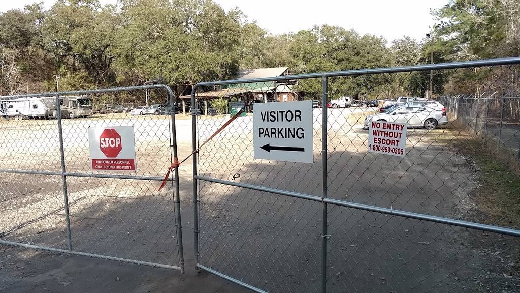 Nostalgic Towing | restaurant | 13503 E Oglethorpe Hwy, Midway, GA 31320, USA | 8009590306 OR +1 800-959-0306