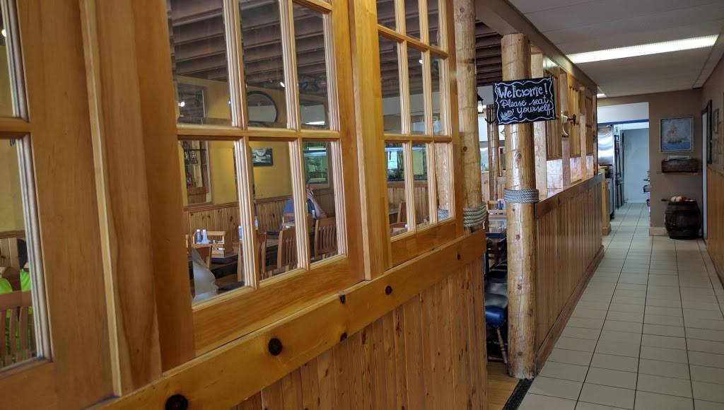 Harrys Fish & Chips | restaurant | 1138 Fennell Ave E, Hamilton, ON L8T 1S5, Canada | 9053830074 OR +1 905-383-0074