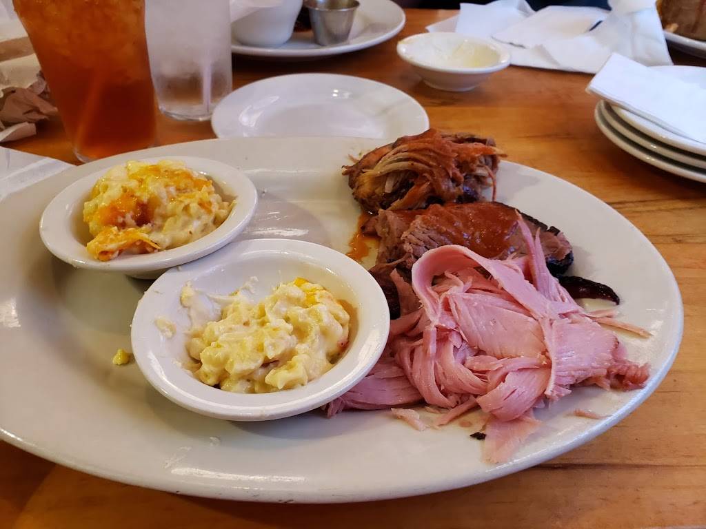 Jim N Nicks Bar-B-Q | restaurant | 4964 Centre Pointe Dr, North Charleston, SC 29406, USA | 8437473800 OR +1 843-747-3800