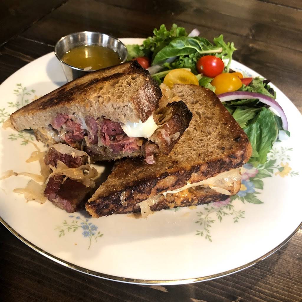 Pickle Jar | restaurant | 141 S Butler St, Madison, WI 53703, USA | 6084055869 OR +1 608-405-5869