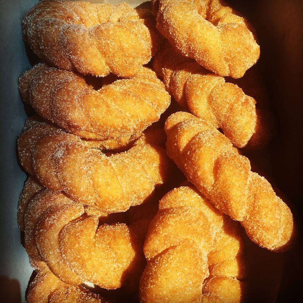 Redondough | bakery | 1218 Beryl St, Redondo Beach, CA 90277, USA | 4243042773 OR +1 424-304-2773