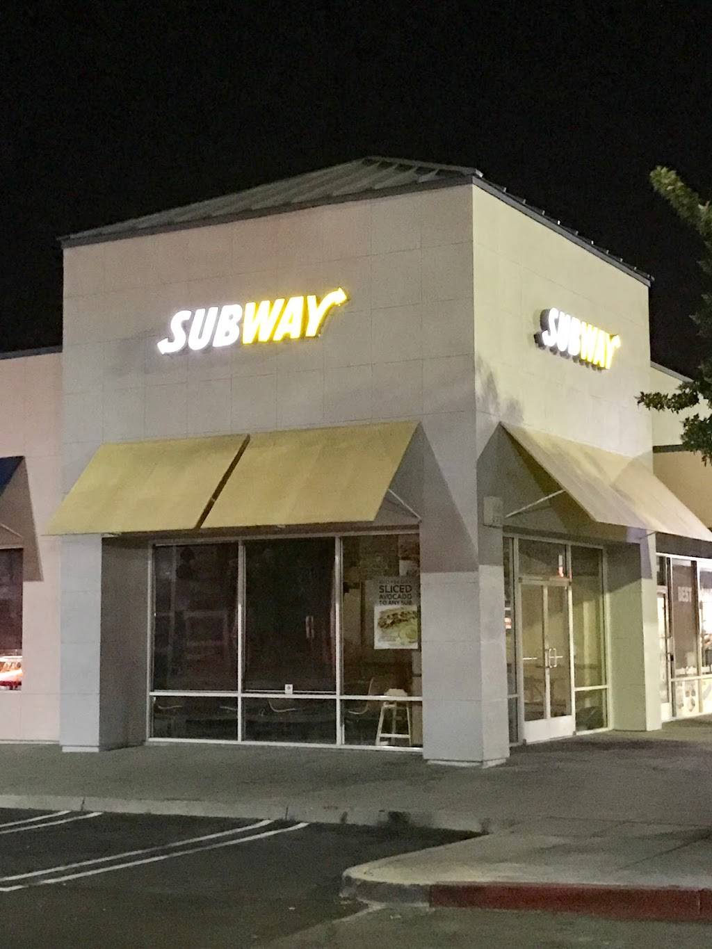 Subway Restaurants | restaurant | 2121 Loveridge Rd, Pittsburg, CA 94565, USA | 9254320847 OR +1 925-432-0847