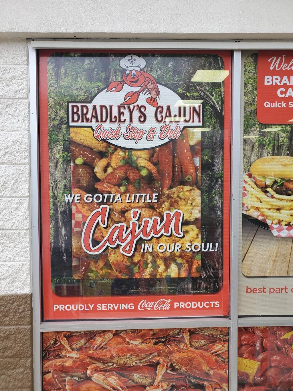 Bradleys | restaurant | 7011 Beatline Rd, Long Beach, MS 39560, USA | 2282066735 OR +1 228-206-6735