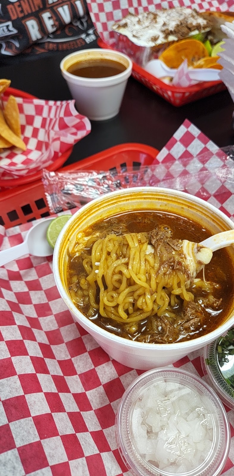 Birrieria Sinaloense | restaurant | 2105 W Mile 3 Rd Suite 8, Mission, TX 78573, USA | 9566381436 OR +1 956-638-1436