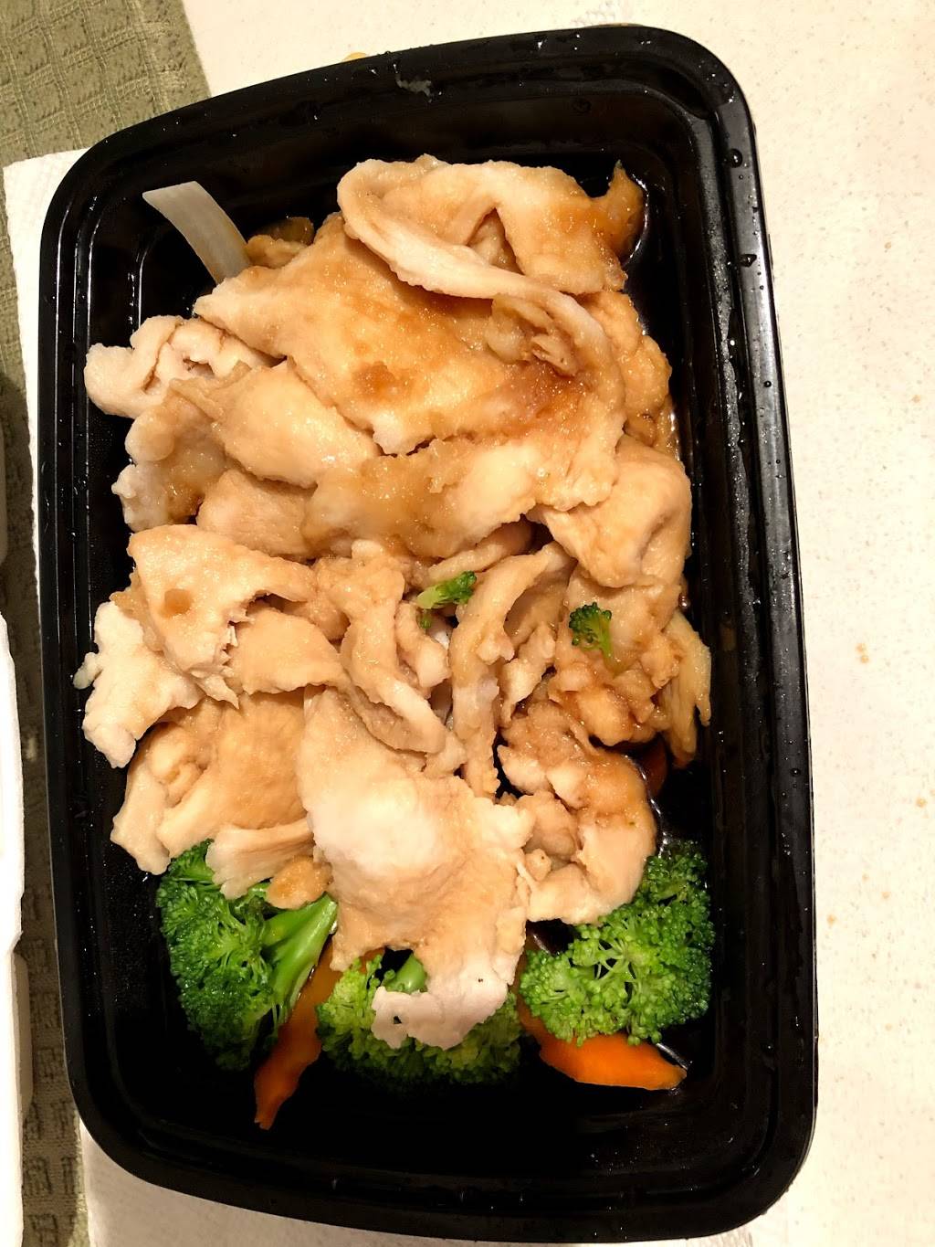 Lucky Palace Chinese | restaurant | 21659 FL-7, Boca Raton, FL 33428, USA | 5618522222 OR +1 561-852-2222