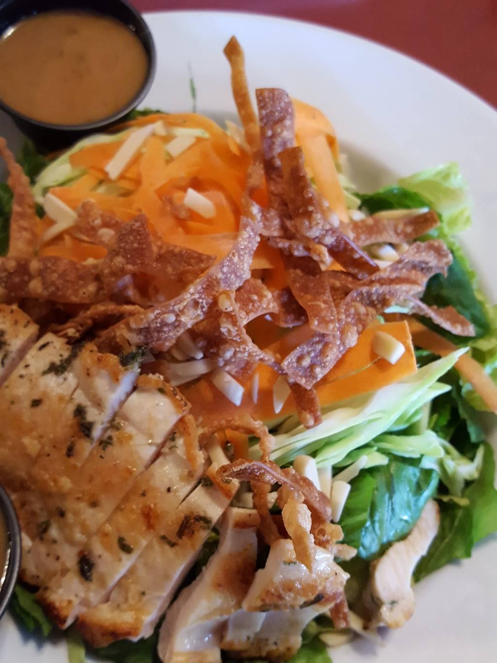 Brookside Restaurant & Bar | restaurant | 9819 Horn Rd, Sacramento, CA 95827, USA | 9163611797 OR +1 916-361-1797