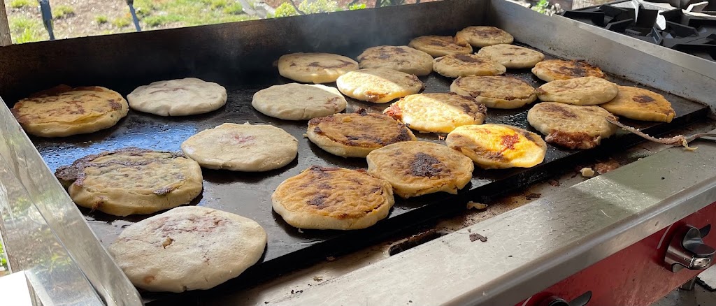 Pupusaria Express | restaurant | 25733 20th Ave S, Des Moines, WA 98198, USA | 2069197787 OR +1 206-919-7787