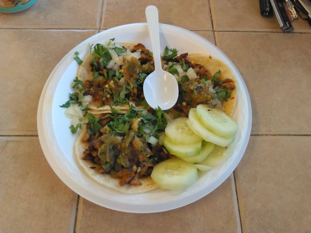 Taquería Cholula | restaurant | 5025 N 67th Ave, Glendale, AZ 85301, USA | 6024832622 OR +1 602-483-2622