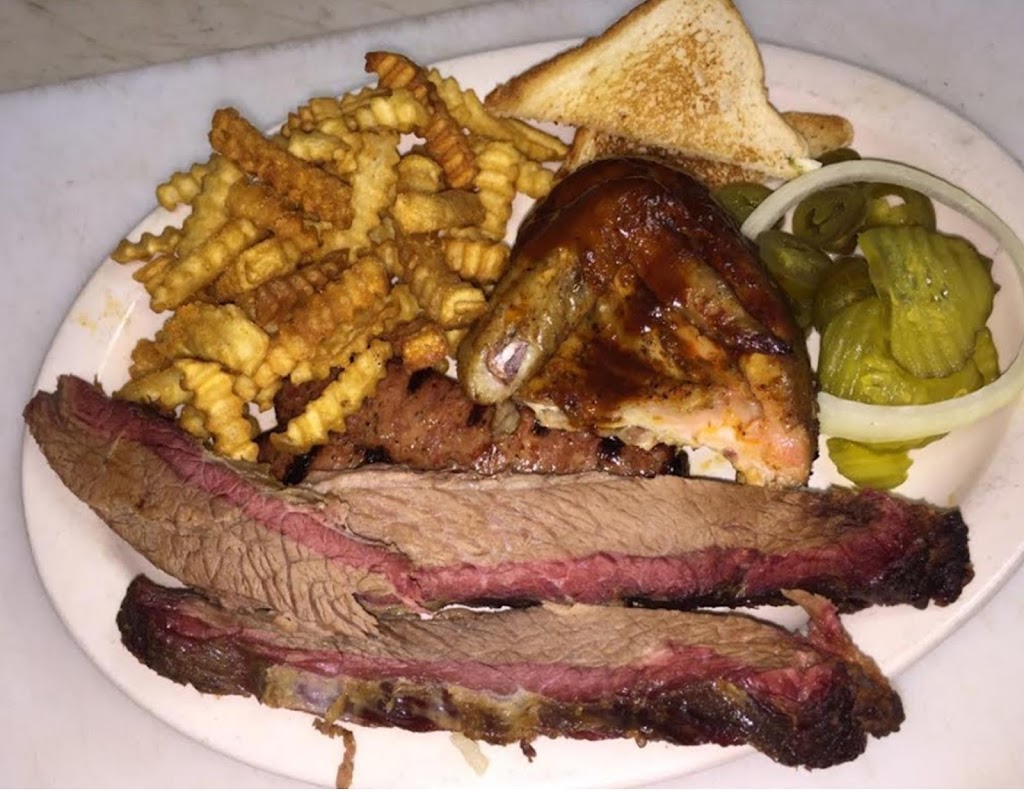 TKO Sports Cafè | restaurant | 2324 Jacaman Rd, Laredo, TX 78041, USA | 9565680447 OR +1 956-568-0447