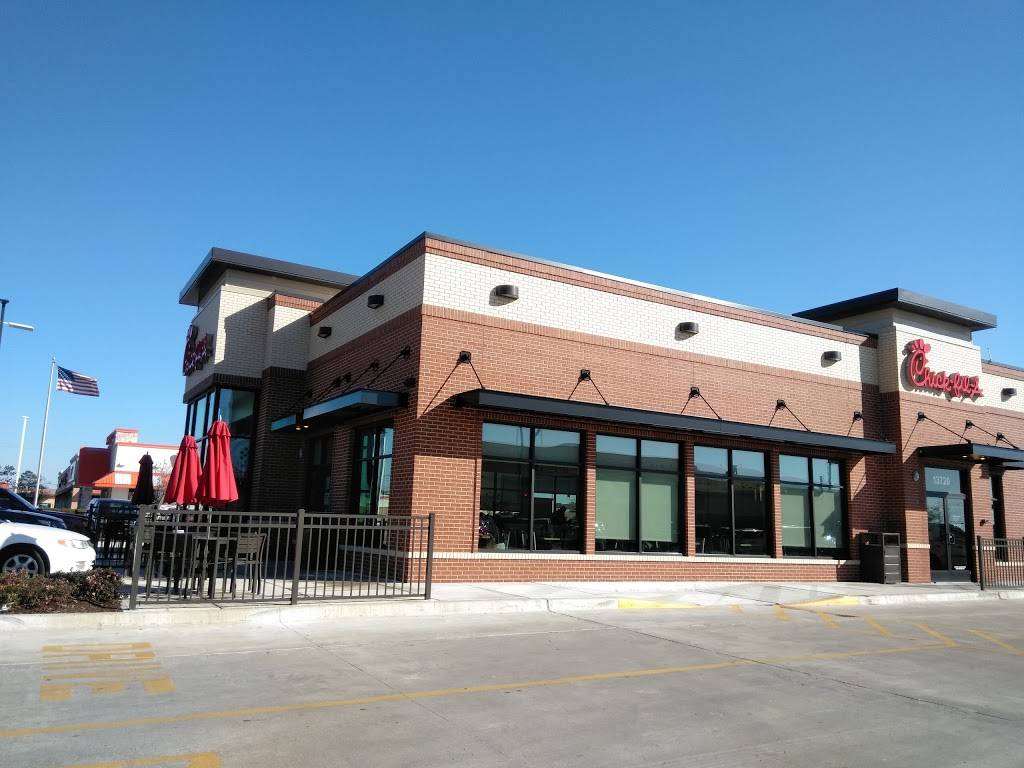 Chick-fil-A | restaurant | 13720 East Fwy, Houston, TX 77015, USA | 7134553760 OR +1 713-455-3760