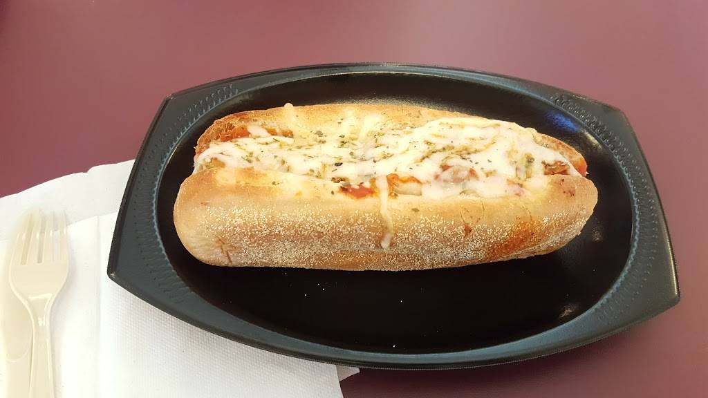 Sams Italian Foods | restaurant | 137 Civic Center Dr, Augusta, ME 04330, USA | 2076234040 OR +1 207-623-4040