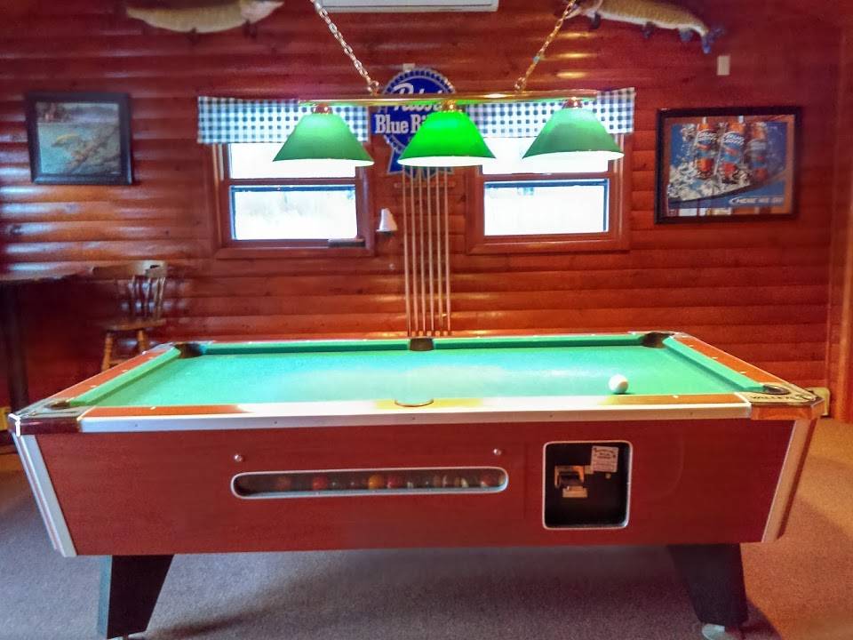 The SK Frontier Inn | restaurant | N1391 WI-182, Park Falls, WI 54552, USA | 7155834413 OR +1 715-583-4413