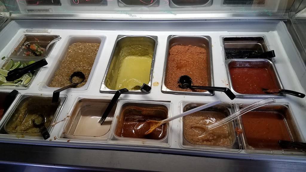 Don Choche Tacos Y Cerveza | restaurant | 7319 4th St NW, Los Ranchos De Albuquerque, NM 87107, USA | 5054332242 OR +1 505-433-2242