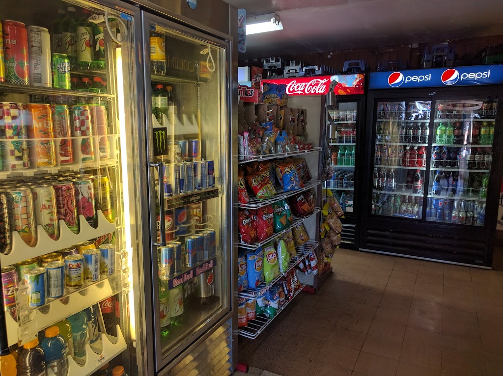 Oasis | restaurant | 2675 CA-140, Catheys Valley, CA 95306, USA | 2093743410 OR +1 209-374-3410