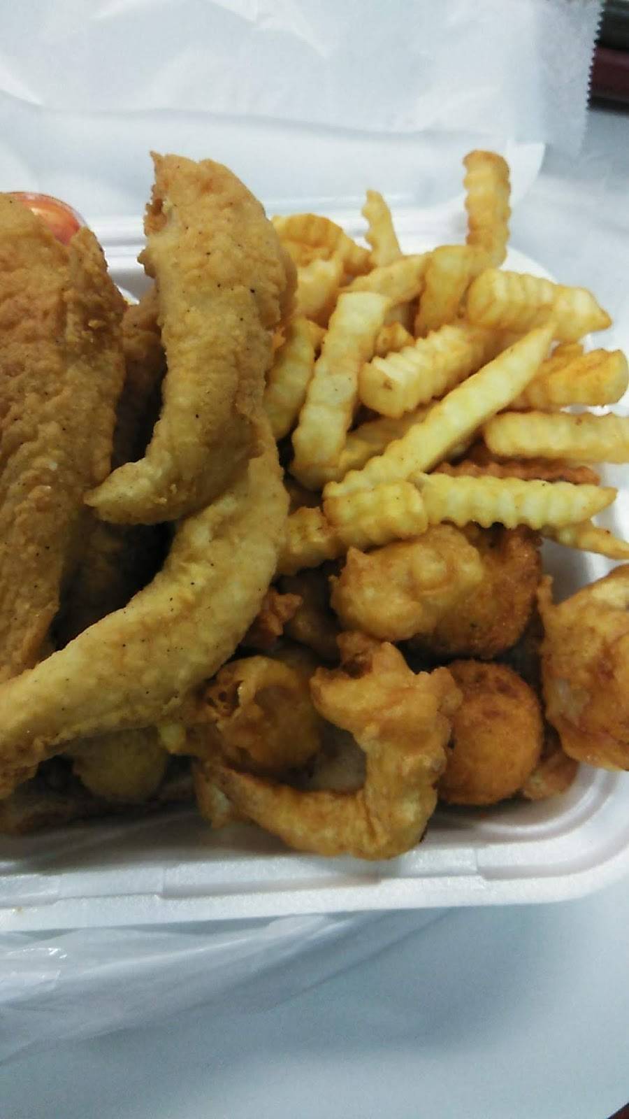 Shrimp Hut | restaurant | 3816 N High School Rd, Indianapolis, IN 46254, USA | 3172900000 OR +1 317-290-0000
