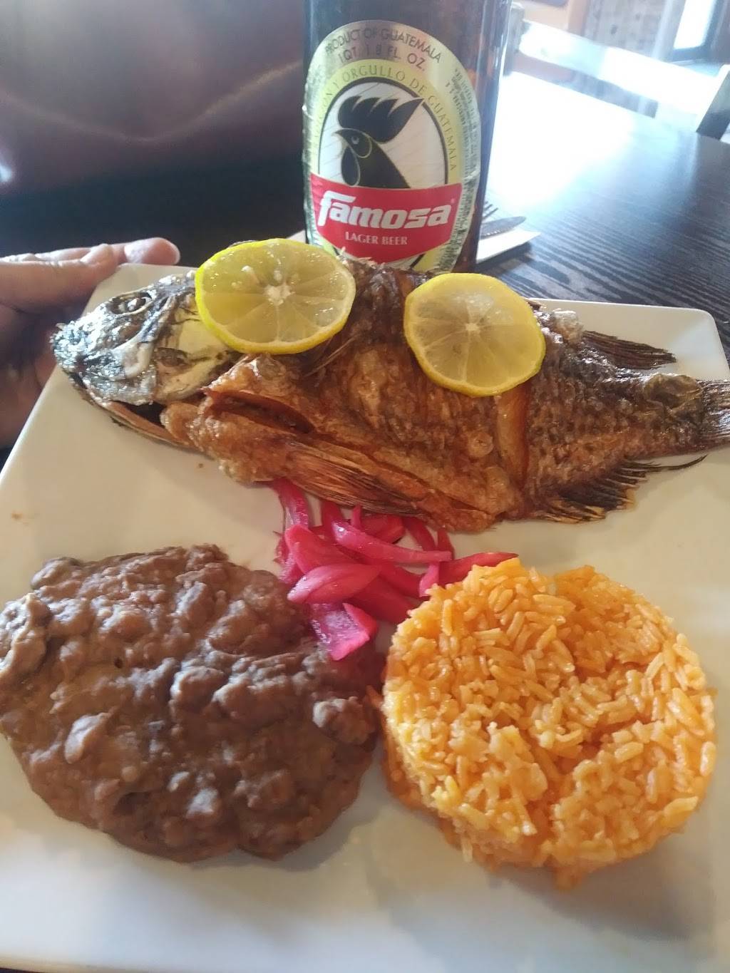 Sirenitas Restaurant | restaurant | 410 W Willow St, Long Beach, CA 90806, USA | 5624274887 OR +1 562-427-4887