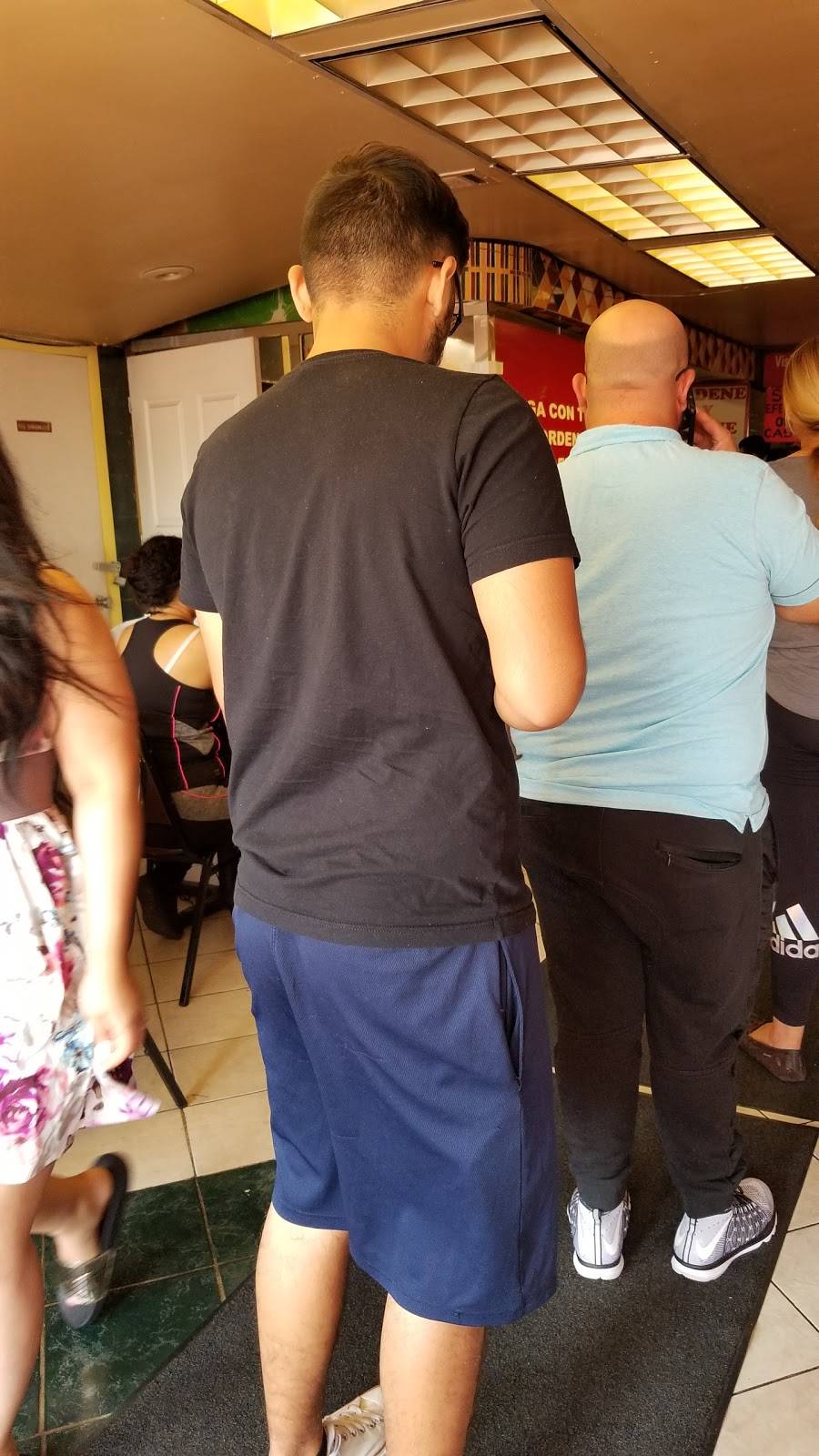 Rosas Tamales #1 | restaurant | 2406, 5632 S Kedzie Ave, Chicago, IL 60629, USA | 7738630646 OR +1 773-863-0646