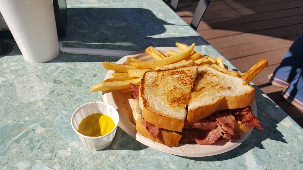 The Spot | restaurant | 389 Linden Ave, Carpinteria, CA 93013, USA | 8056846311 OR +1 805-684-6311