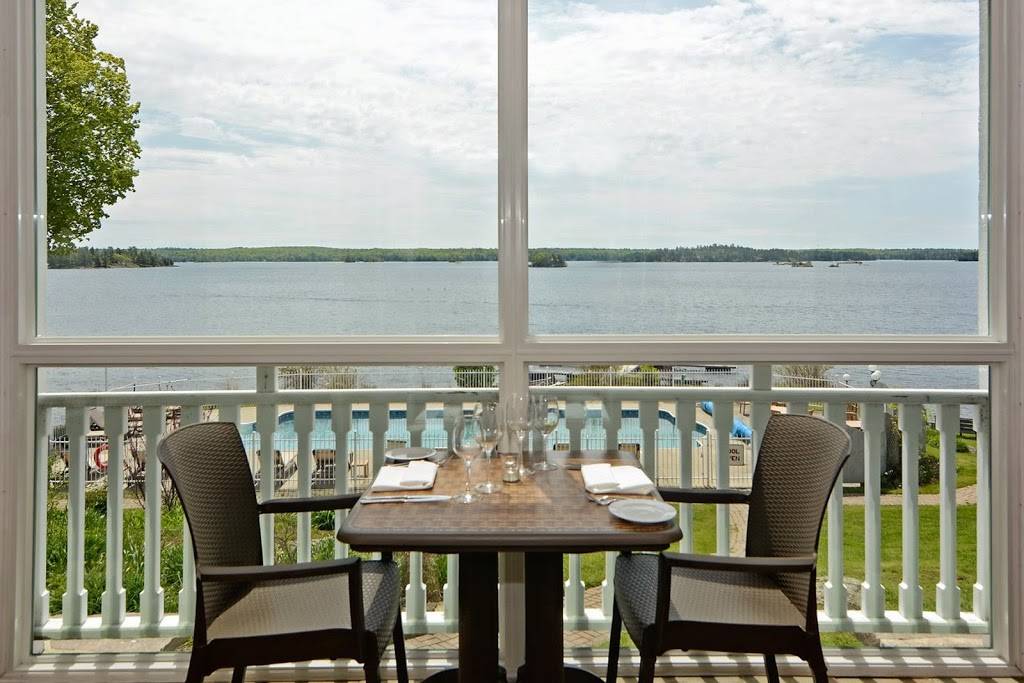 Viamede Resort | restaurant | 595 Mt Julian Viamede Rd, Woodview, ON K0L 3E0, Canada | 7056543344 OR +1 705-654-3344