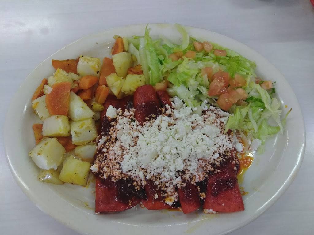 Darinas Mexican Restaurant | restaurant | 5625 Evers Rd, San Antonio, TX 78238, USA | 2106809060 OR +1 210-680-9060