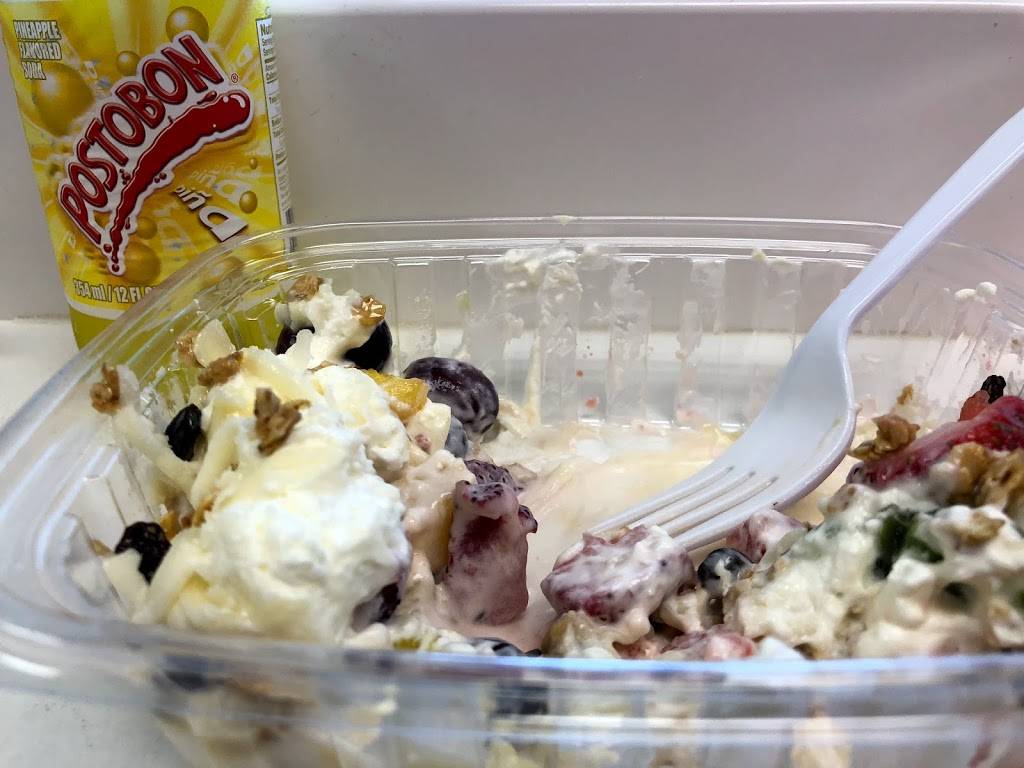 La Casita De Las Frutas | restaurant | 8219 Hanley Rd, Tampa, FL 33634, USA | 8138887591 OR +1 813-888-7591